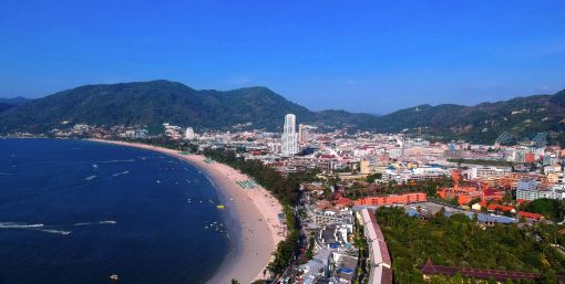 NGÀY 4: PHUKET, THÁI LAN – WAT CHALONG – PHỐ CỔ PHUKET – PATONG BEACH